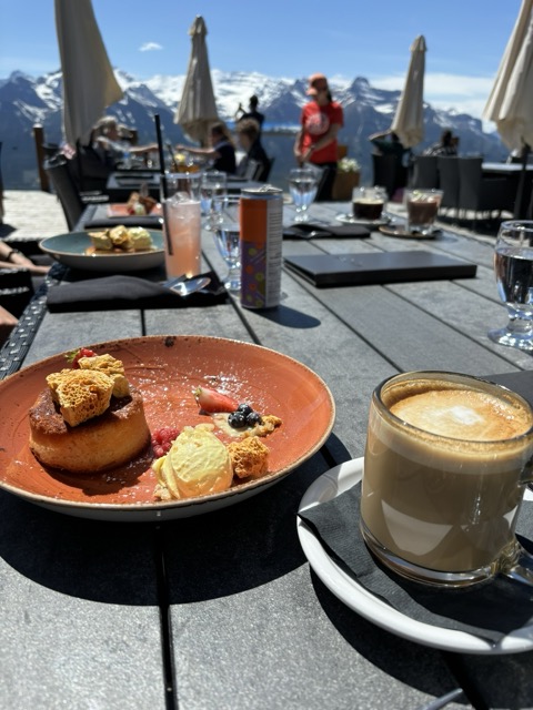 White Hornビストロ